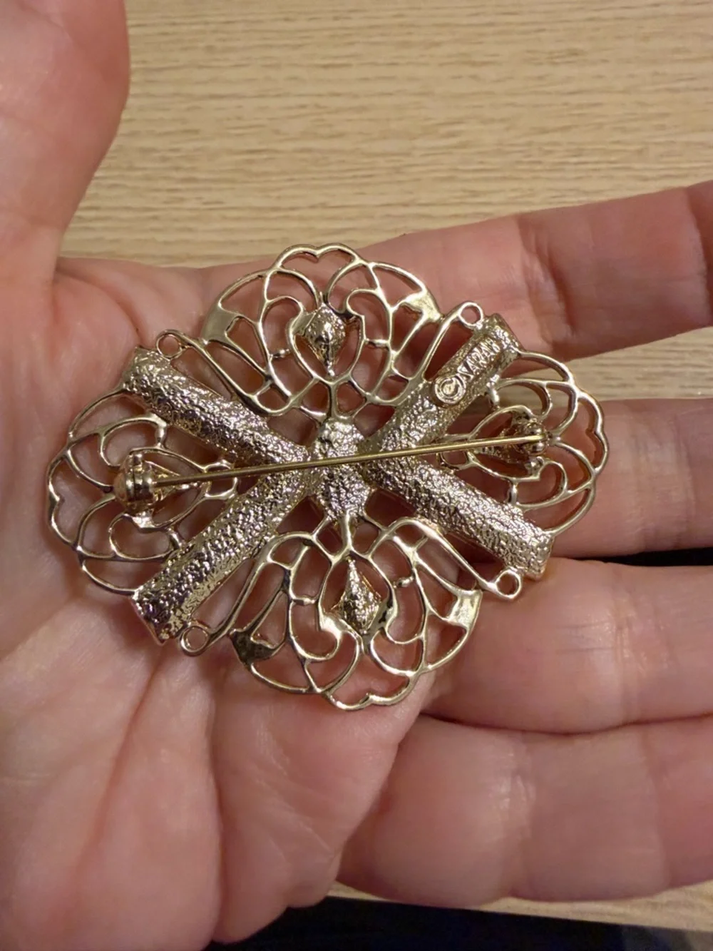 Sarah Coventry Filigree Brooch with Orange Cabochons